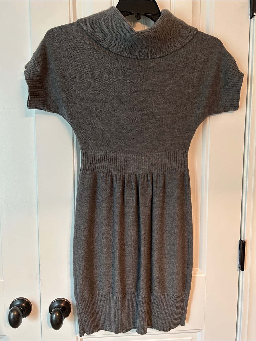 LOFT Gray Short-Sleeve Sweater Dress